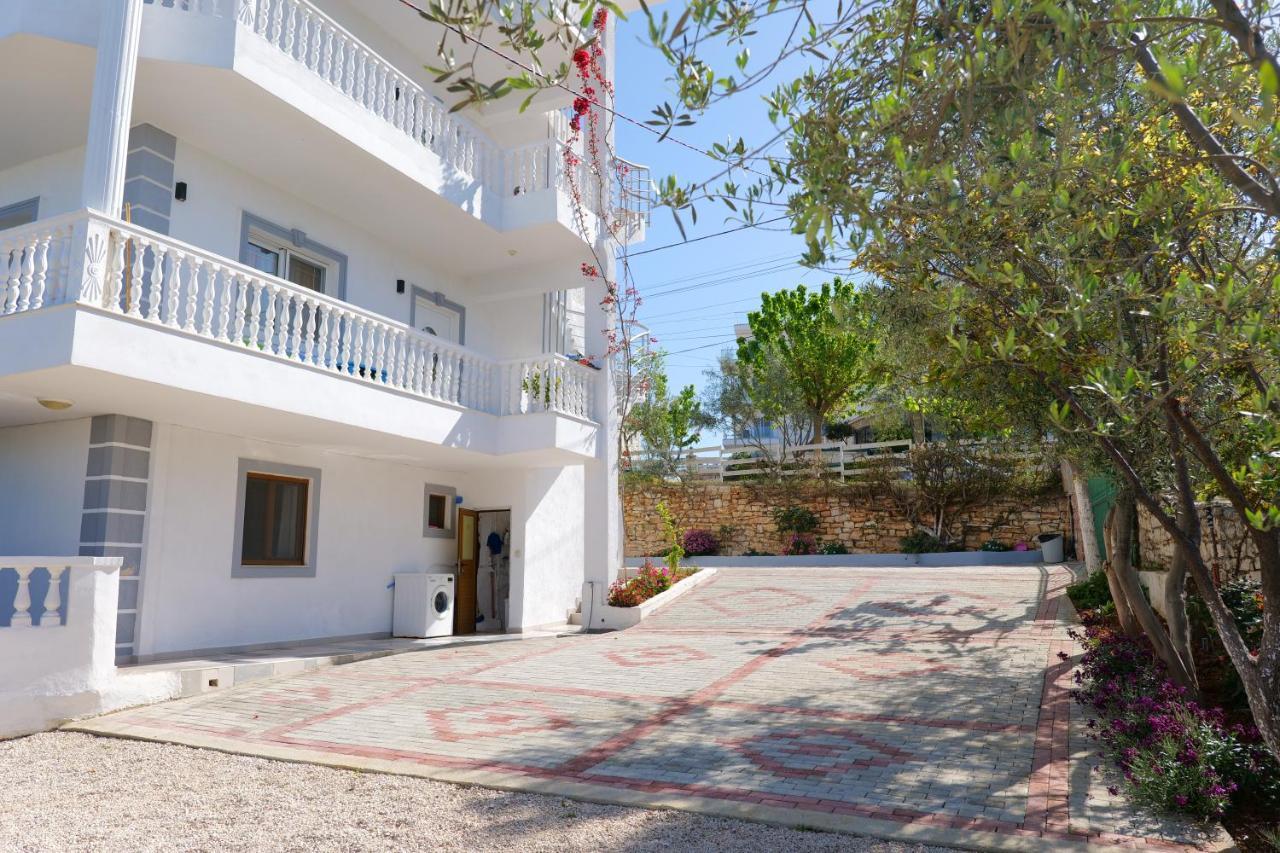 Vila Unique Aparthotel Ksamil Luaran gambar