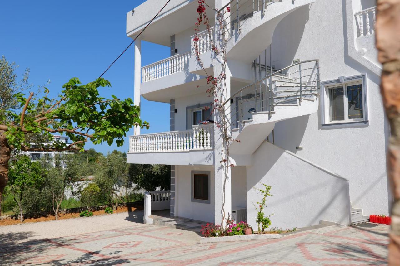 Vila Unique Aparthotel Ksamil Luaran gambar