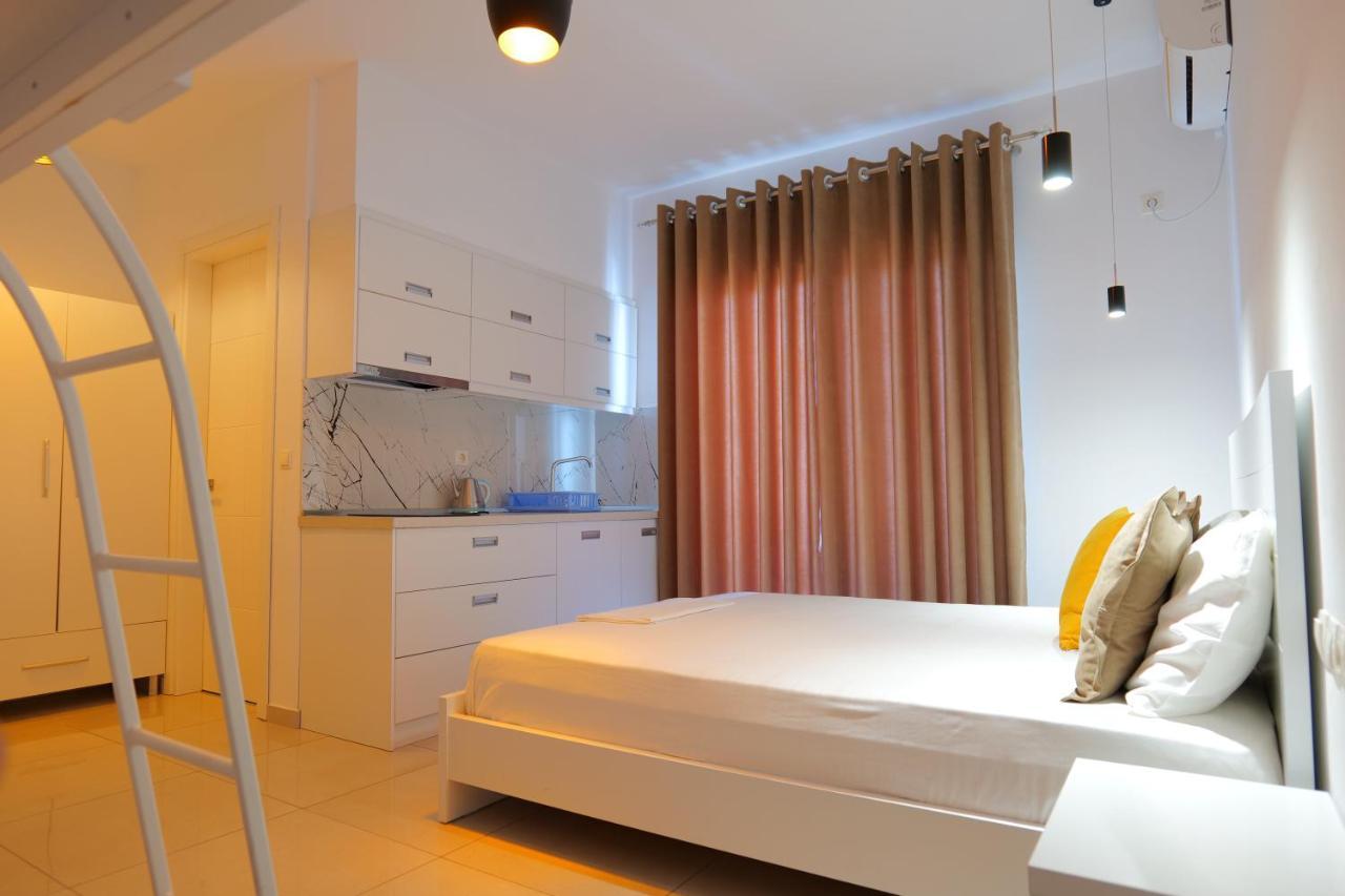 Vila Unique Aparthotel Ksamil Luaran gambar